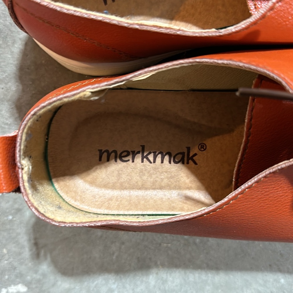 Merkmak Orange Shoes w/Eyelets - Picture 6 of 6